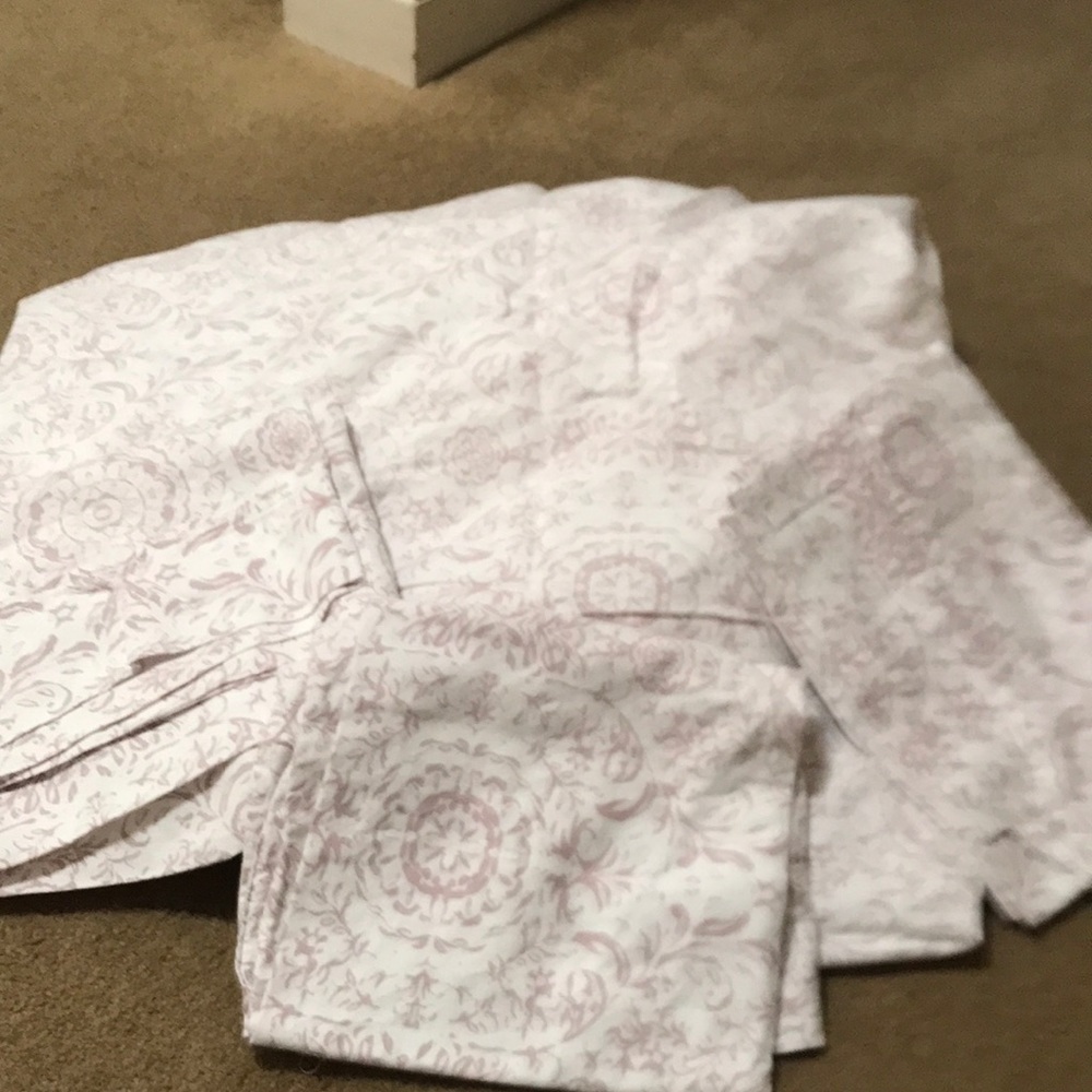 🌸NEW🌸 Target Threshold Twin Size Sheets & Pillowcases Set B USED Sheets
